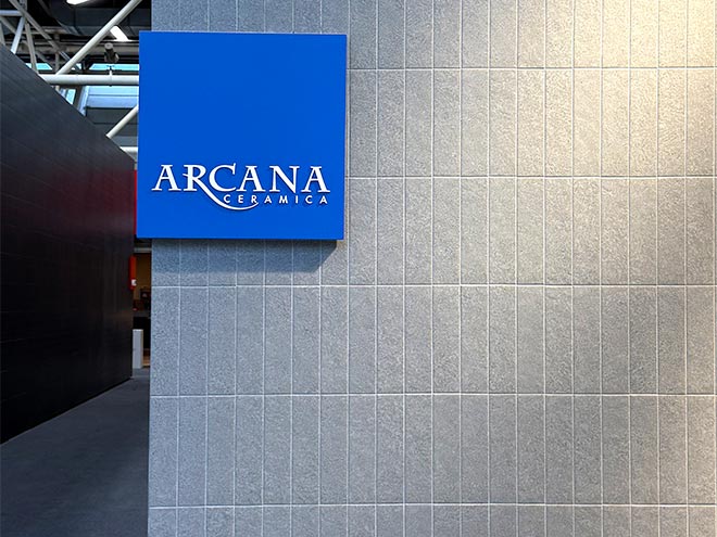 Arcana tiles stand cersaie 2024 interior