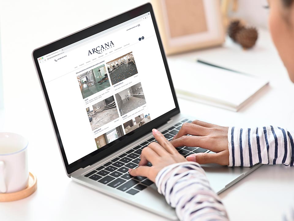 Arcana Cerámica lanciert neue Website