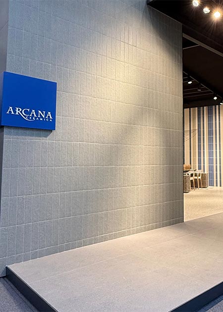 Arcana Cerámica en Cersaie 2025