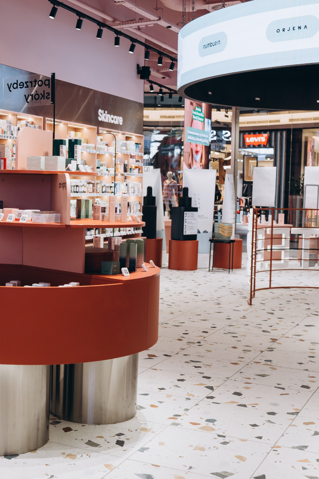 Espacio comercial Ksisters Polska en Varsovia